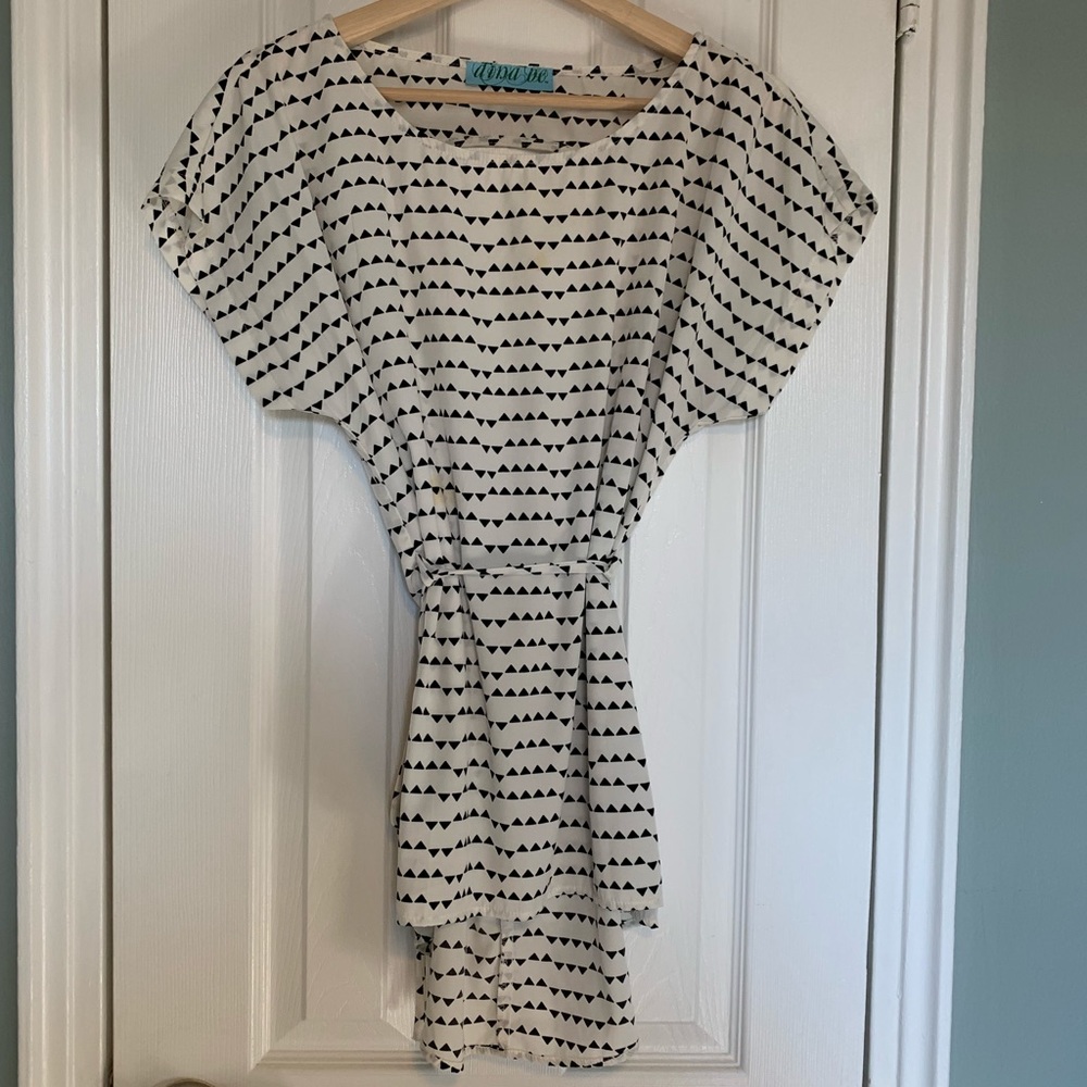 Black and White HiLo Tunic